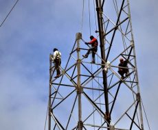 Bagaimana Membangun Tower Setinggi ini