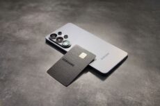Samsung Luncurkan Kartu Galaxy: Siap Saingi Apple Card!